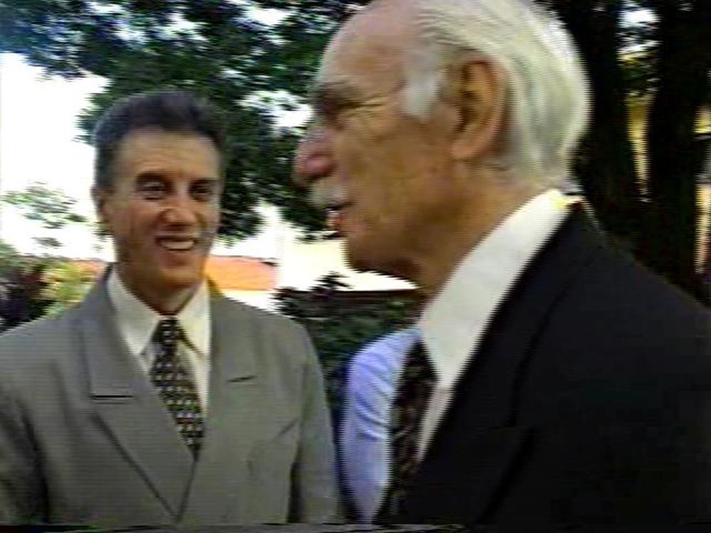 Foto - Visita da Academia Paulista de Letras em Botucatu em 2001