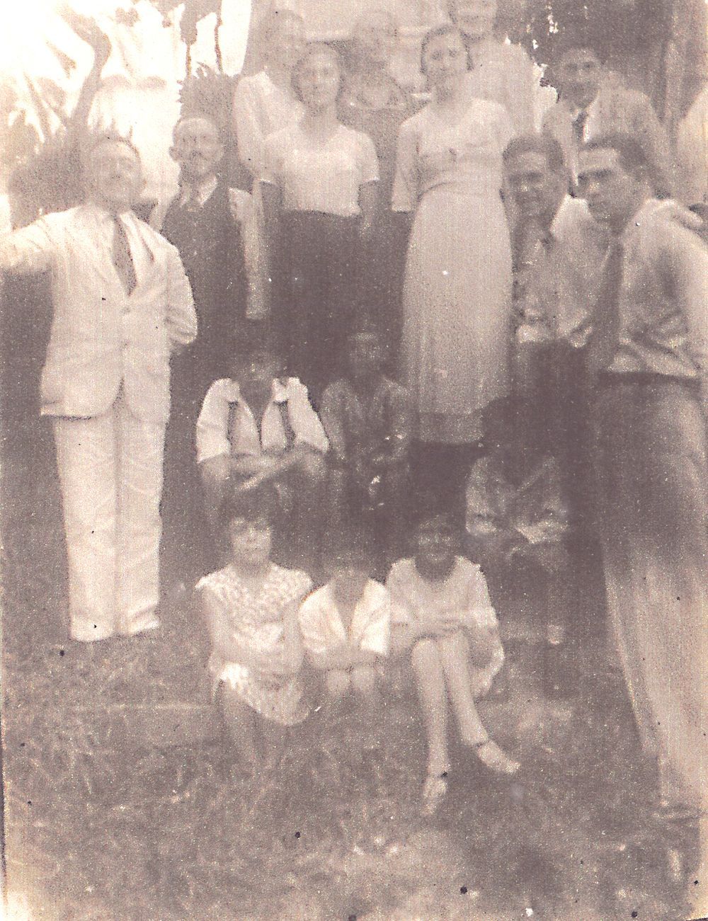 Foto - Acervo fotográfico de Famílias Botucatuenses - Acervo Maria Anna Moscogliato