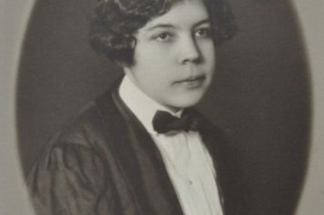 Foto - TURMA DE 1925 - FORMANDAS E FORMANDOS