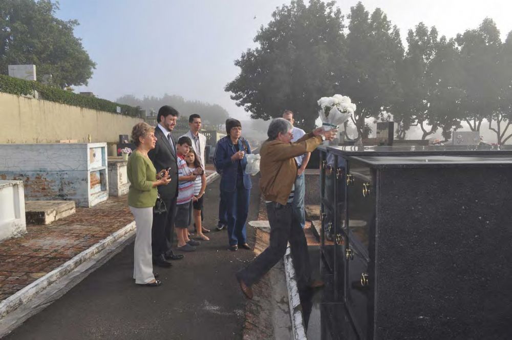 Foto - Homenagem ao Capitão José Gomes Pinheiro pelo Prefeito João Cury Neto em 14/04/2011