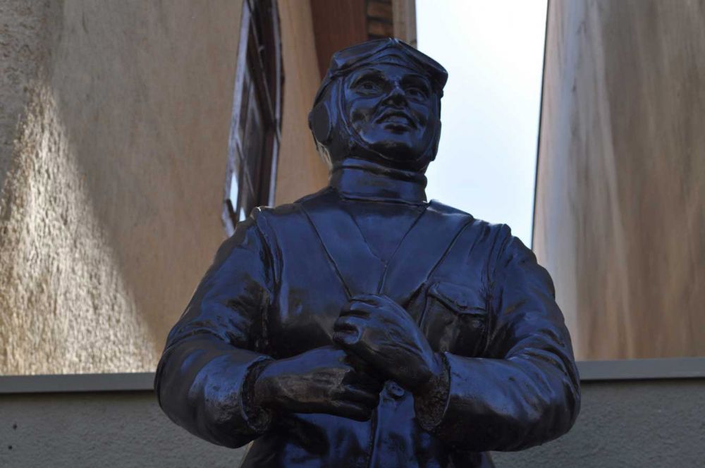 Foto - Inauguração da Estátua de Anesia Pinheiro Machado em Itapetininga em 16/07/2011