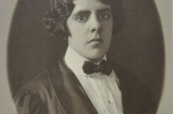 Foto - TURMA DE 1925 - FORMANDAS E FORMANDOS